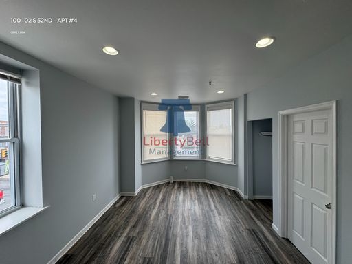 100-02 S 52nd - APT #4 – photo 1
