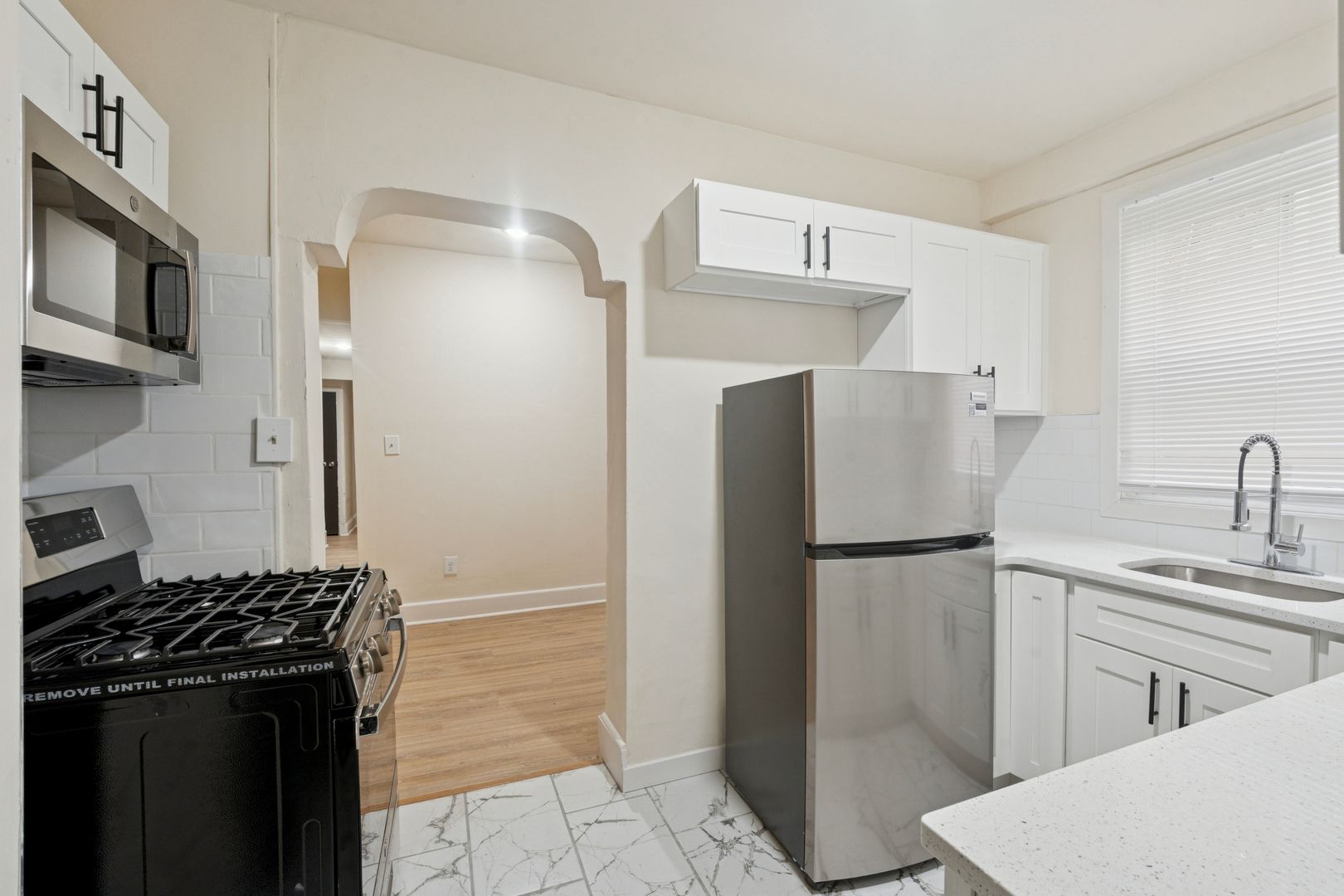 PHILADELPHIA Apartment: 5532 N. LAWRENCE