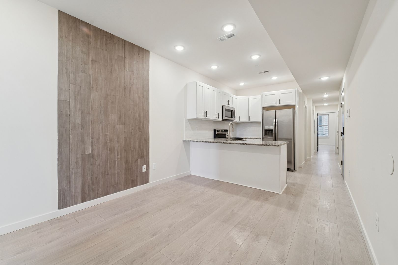 PHILADELPHIA Apartment: 5229 CHESTER AVE