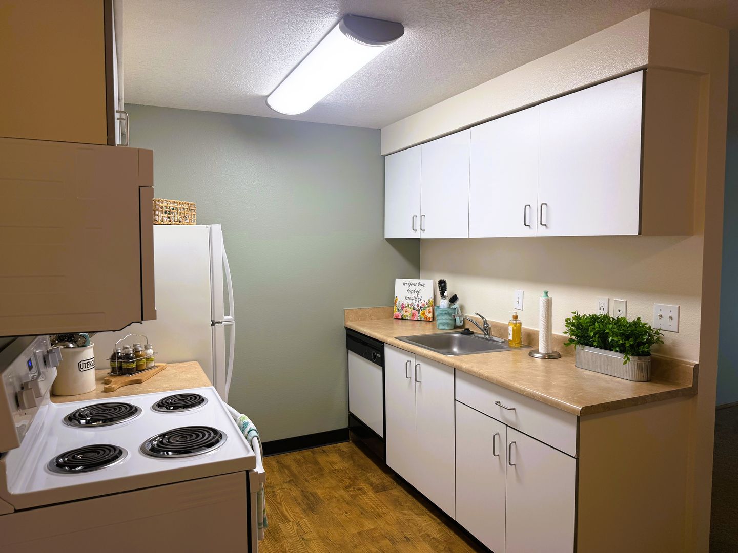 Milwaukie Apartment: 8057 SE Monroe Street