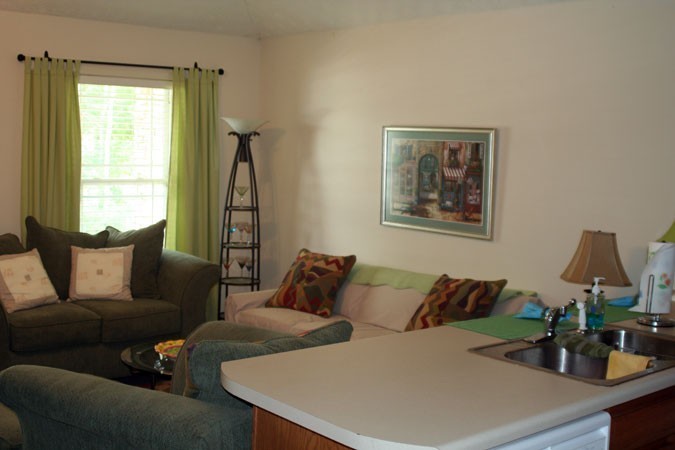 Northpointe - 3 bedroom 3 bathroom Townhouse 2 of 9