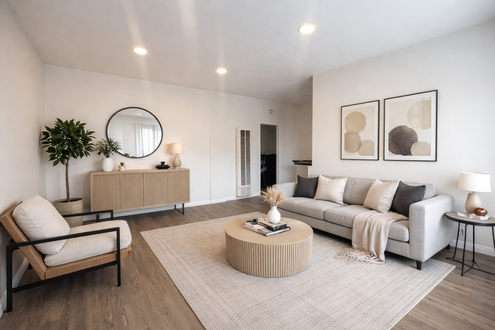 Santa Ana Apartment: 514 S. Flower St.