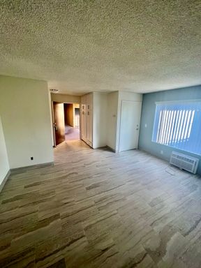 Studio in Santa Ana with Move In Special