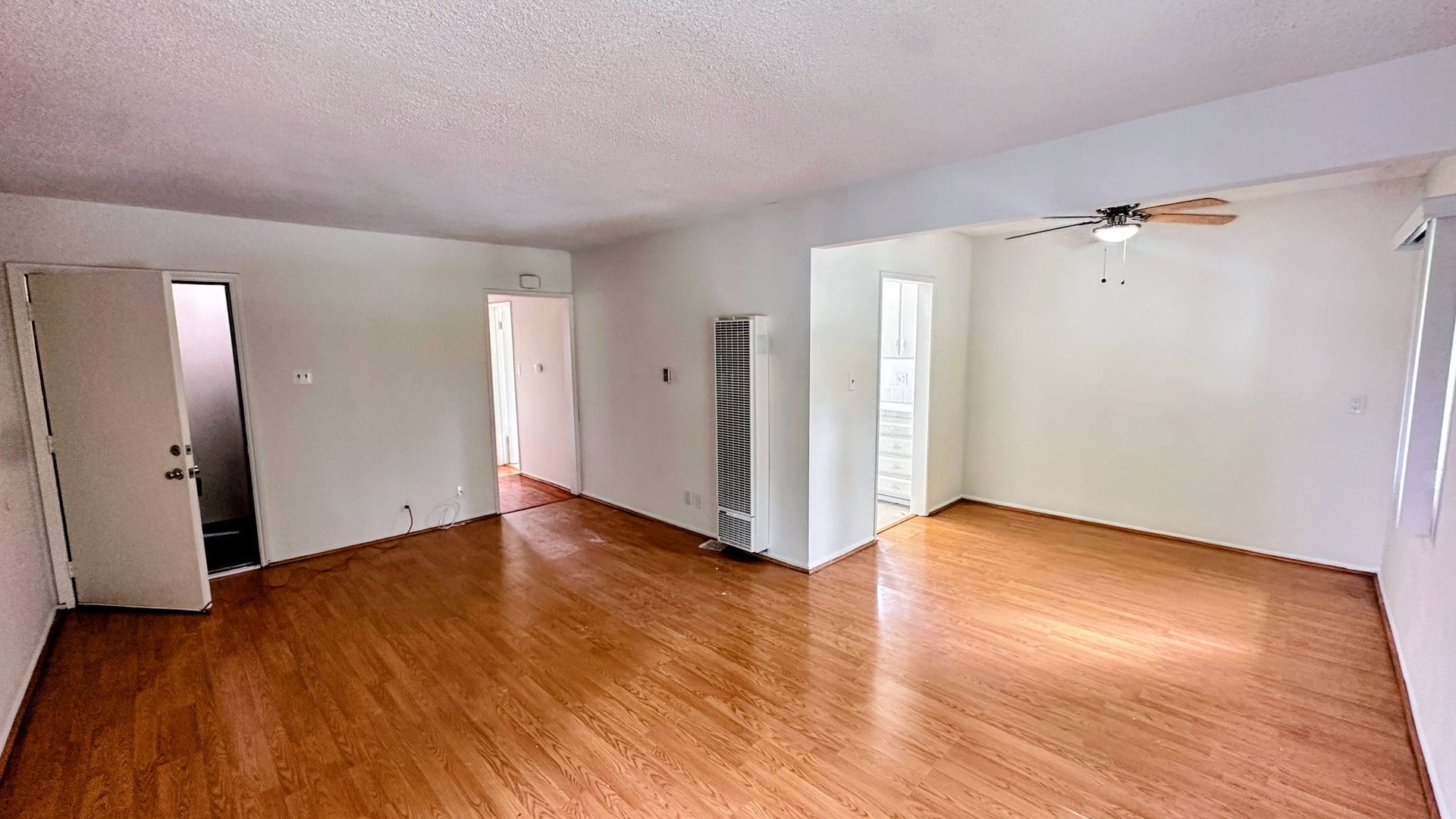 Garden Grove Apartment: 9571 Alwood Ave.