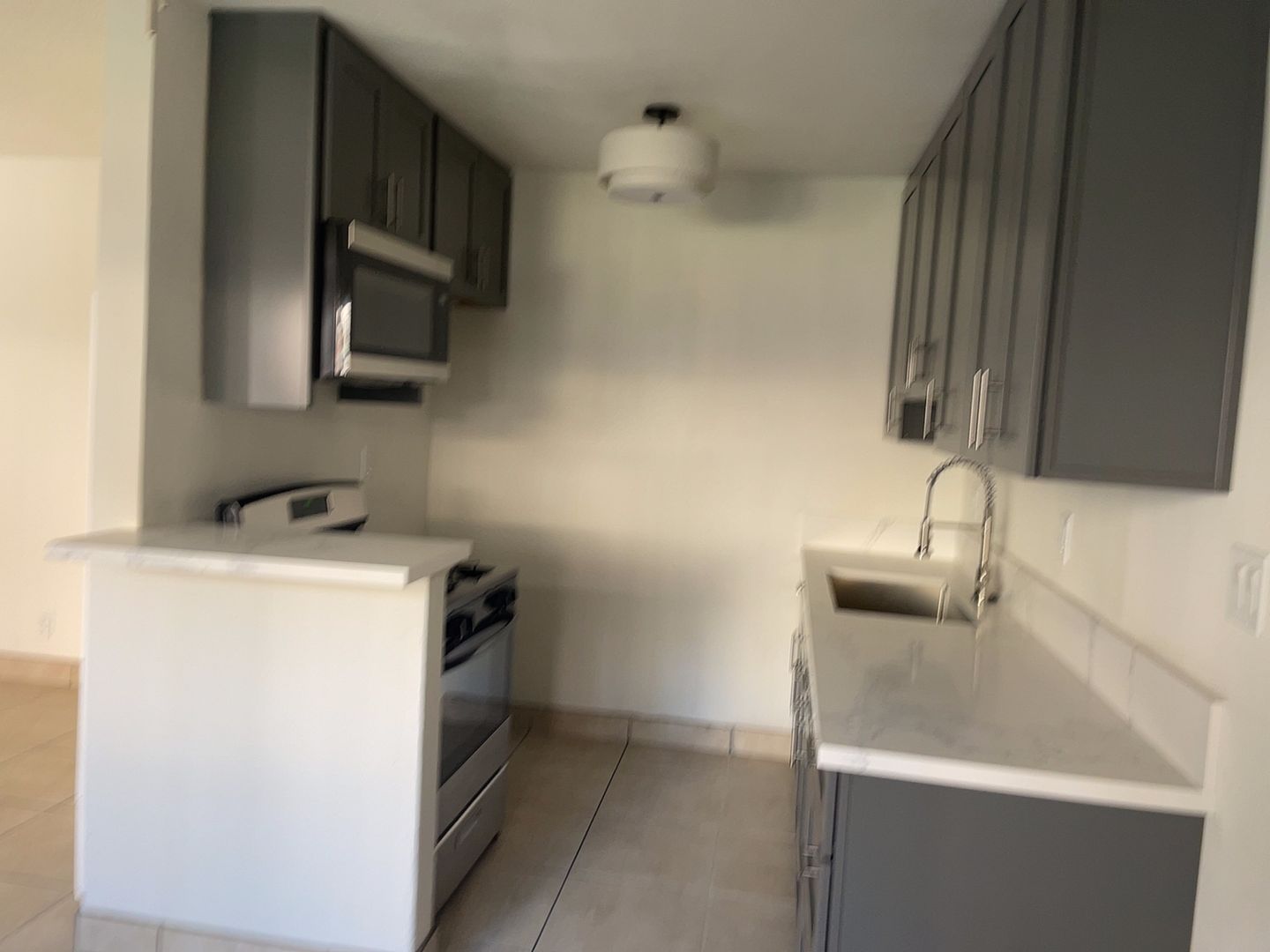 Anaheim Apartment: 549 & 555 S. East St.