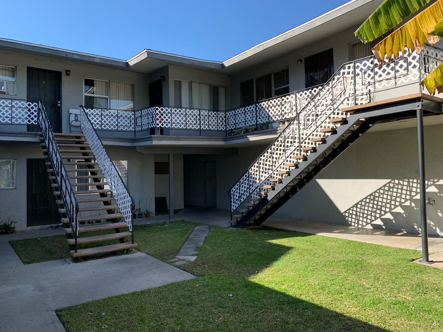 Garden Grove Apartment: 9581 Alwood Ave.