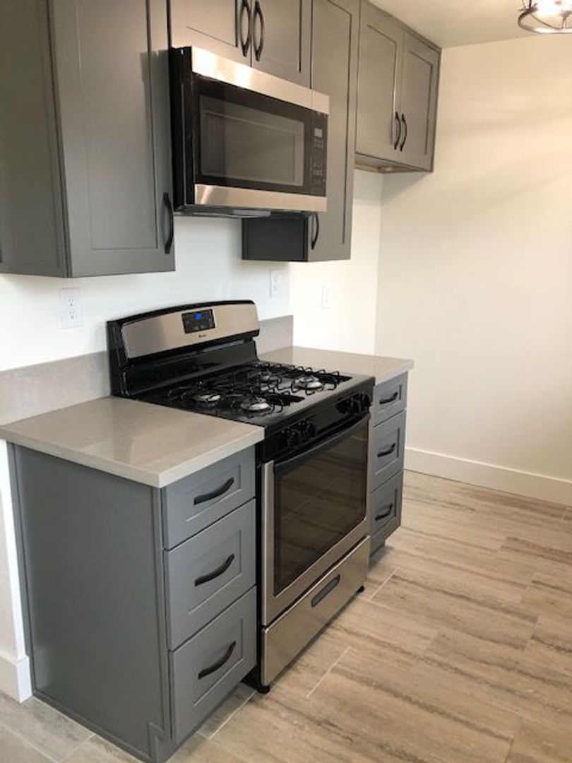 Bellflower Apartment: 9328-9334 Palm Street