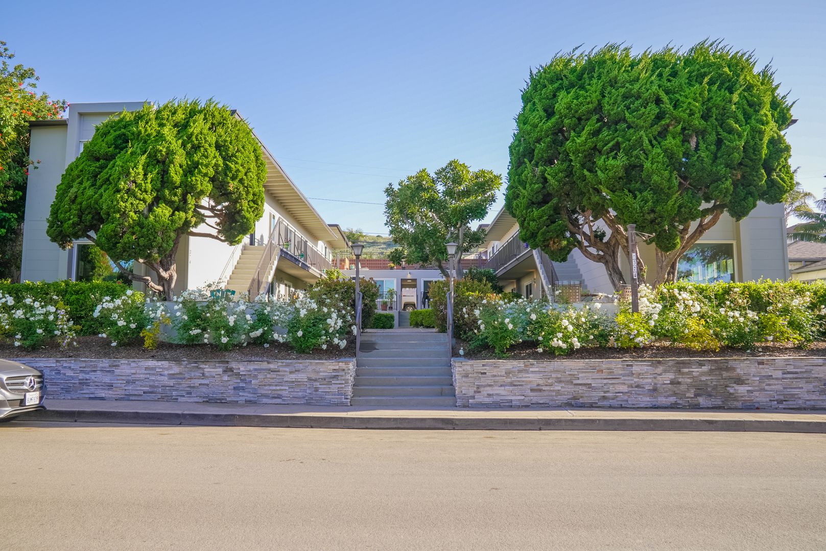 Laguna Beach Apartment: 374 Cypress Drive