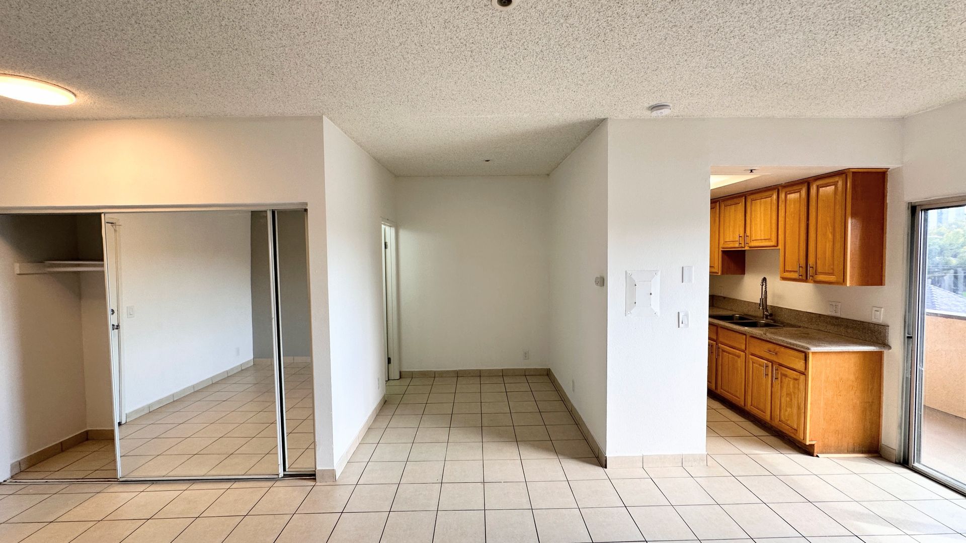 Santa Ana Apartment: 810 N. Minter St.