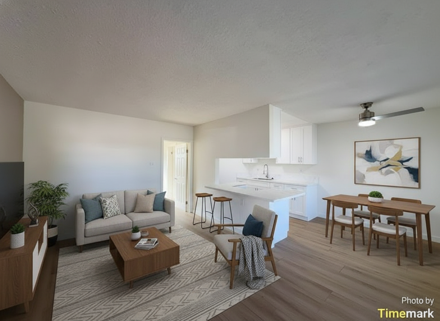 Anaheim Apartment: 2113 S. Mallul Dr.