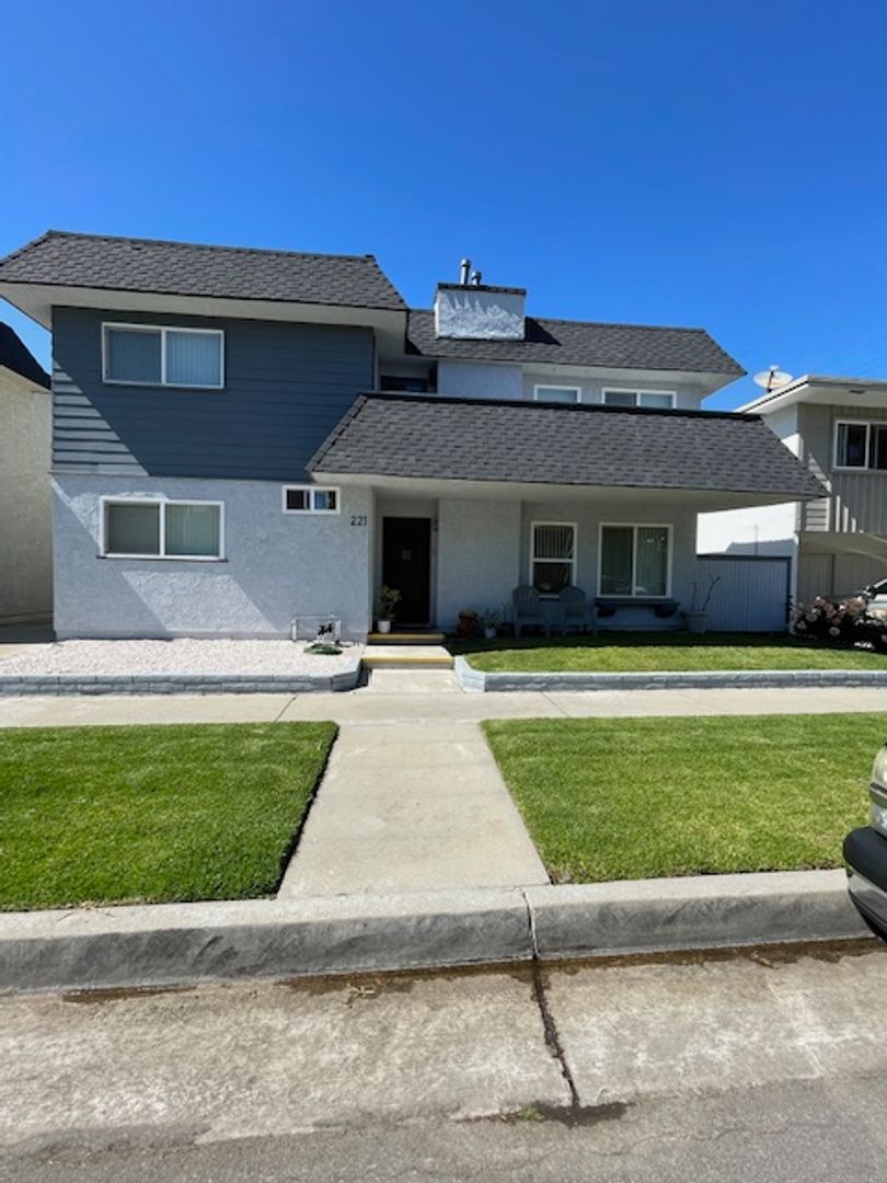 Huntington Beach House: 221 16th St. Unit #3