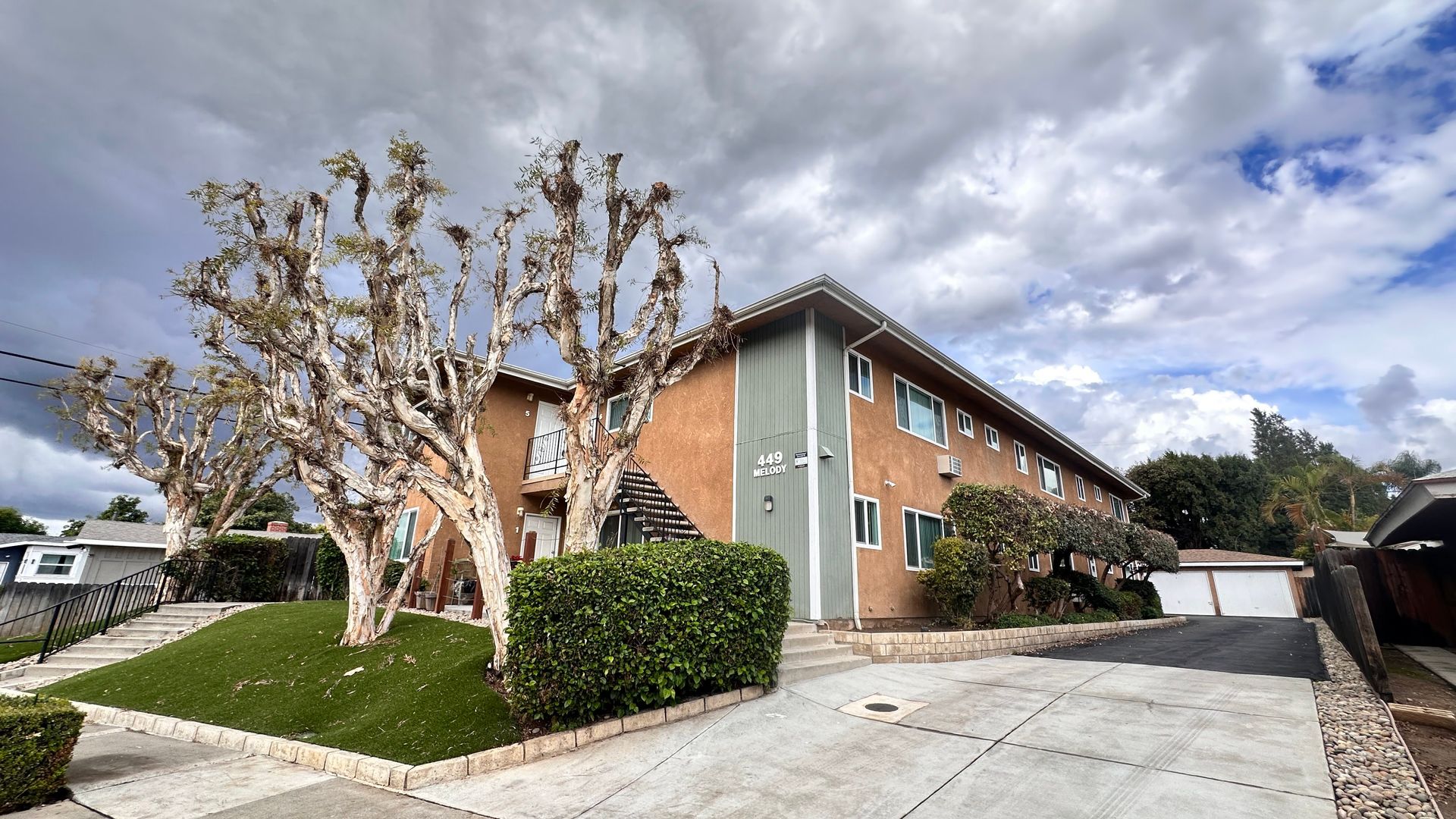 Placentia Apartment: 449 Melody Ln.