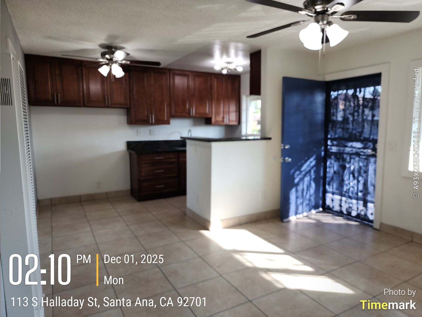 Santa Ana Apartment: 113-115 S. Halladay St.