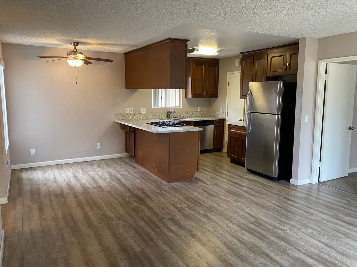 Huntington Beach Apartment: 7881 Holt Dr.