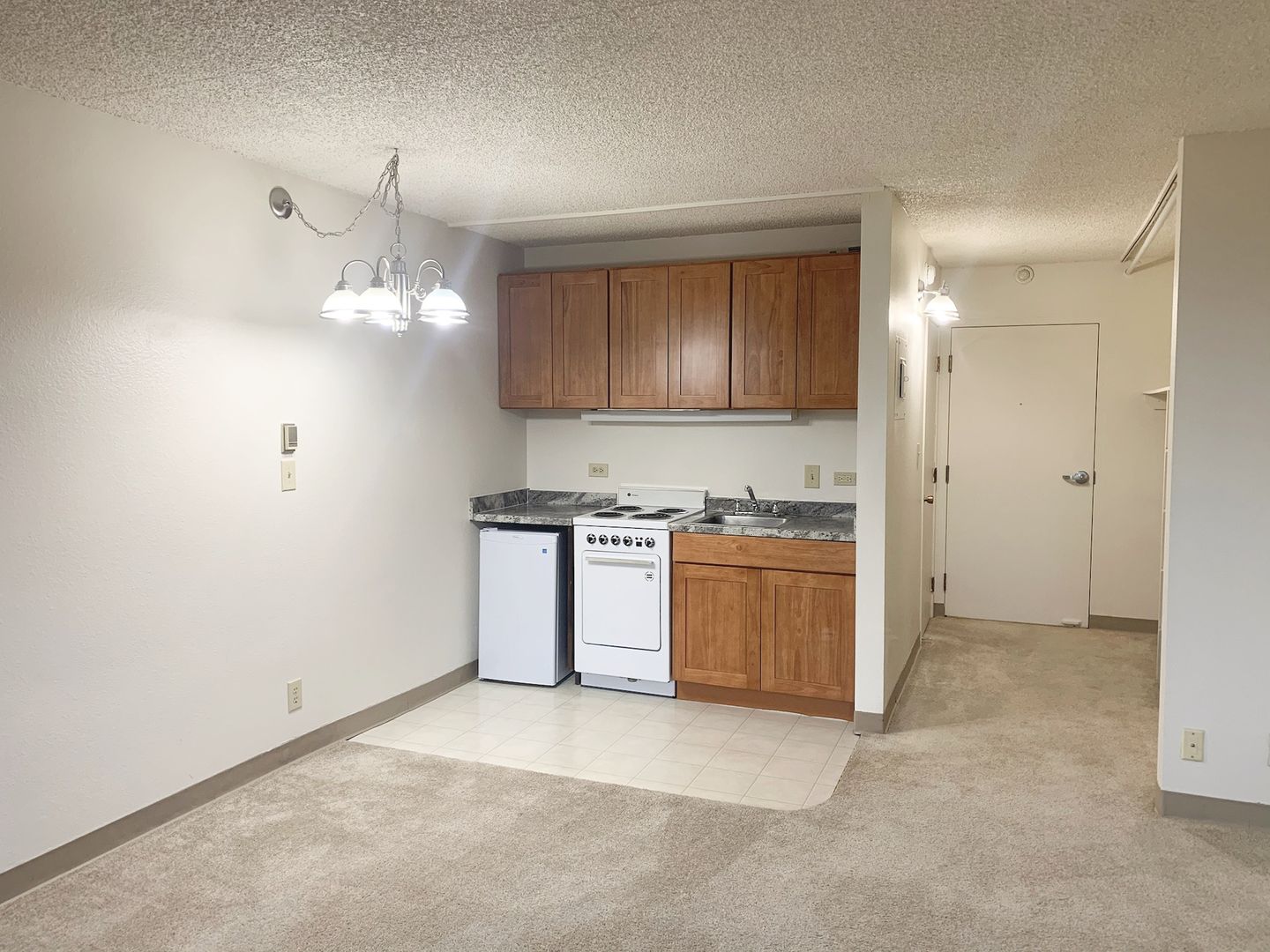 Life Manor Parkside 5 of 11