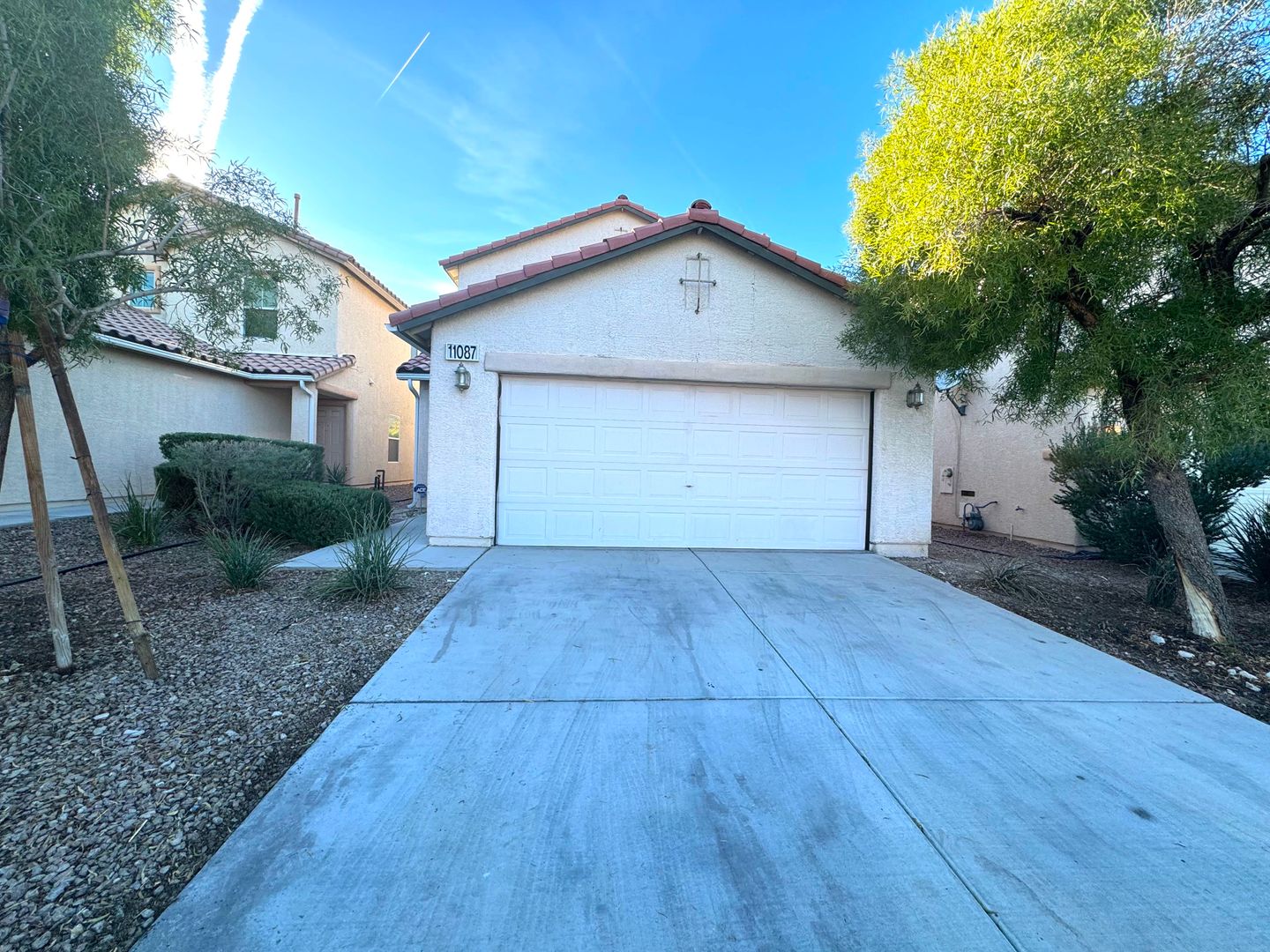 Las Vegas House: 11087 Deluna St.