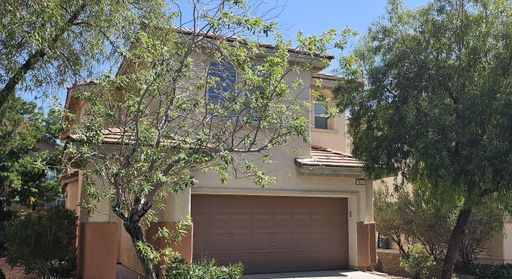 Three bedroom with loft – photo 1