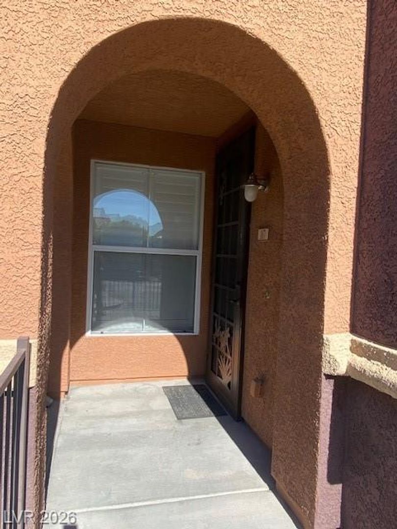 Las Vegas Condo: 3975 North Hualapai Way Unit 167