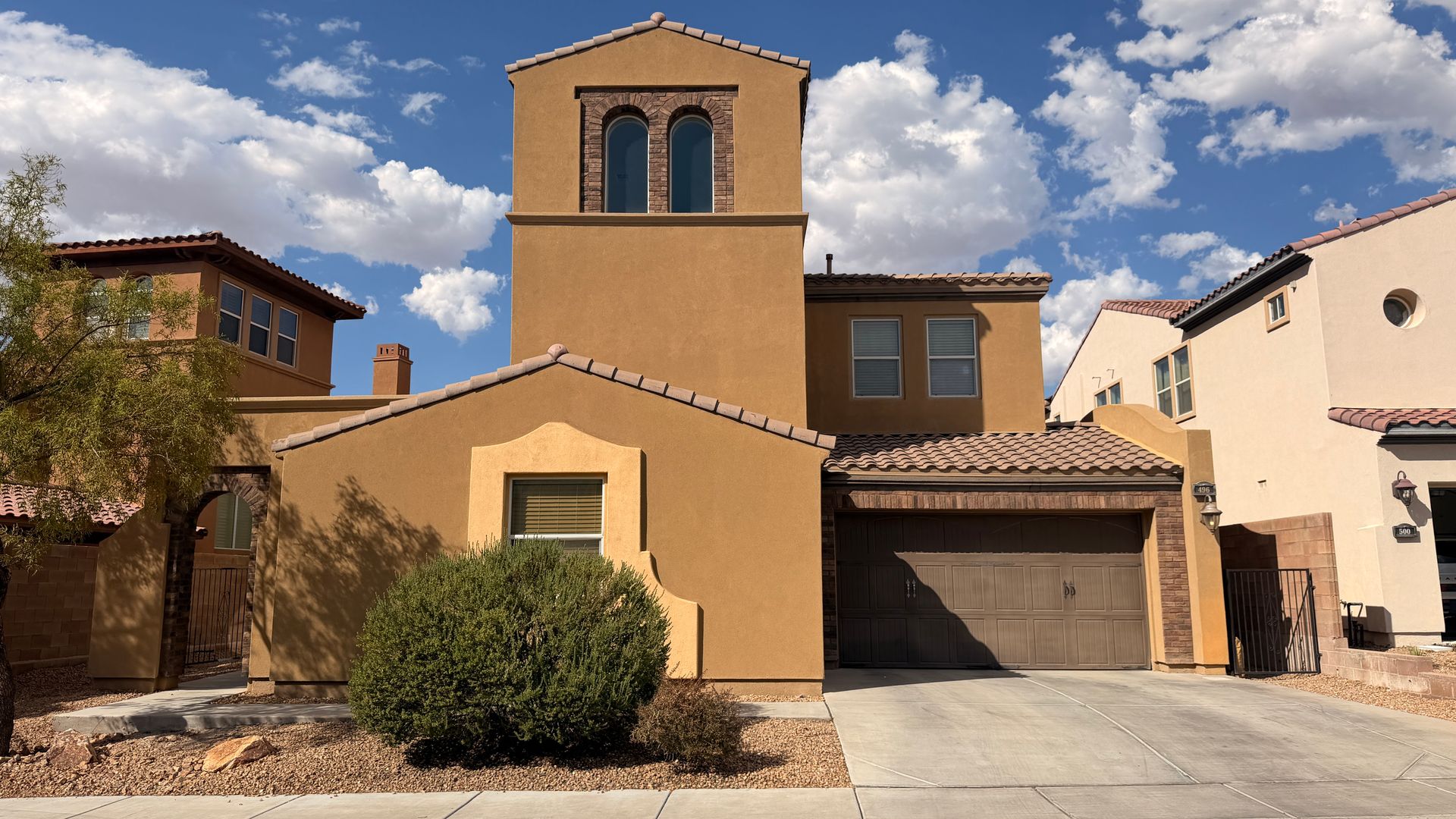 Henderson House: 496 Via Palermo Drive