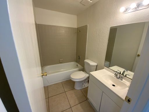 Apartment for Rent 3 Bedrooms! – photo 1