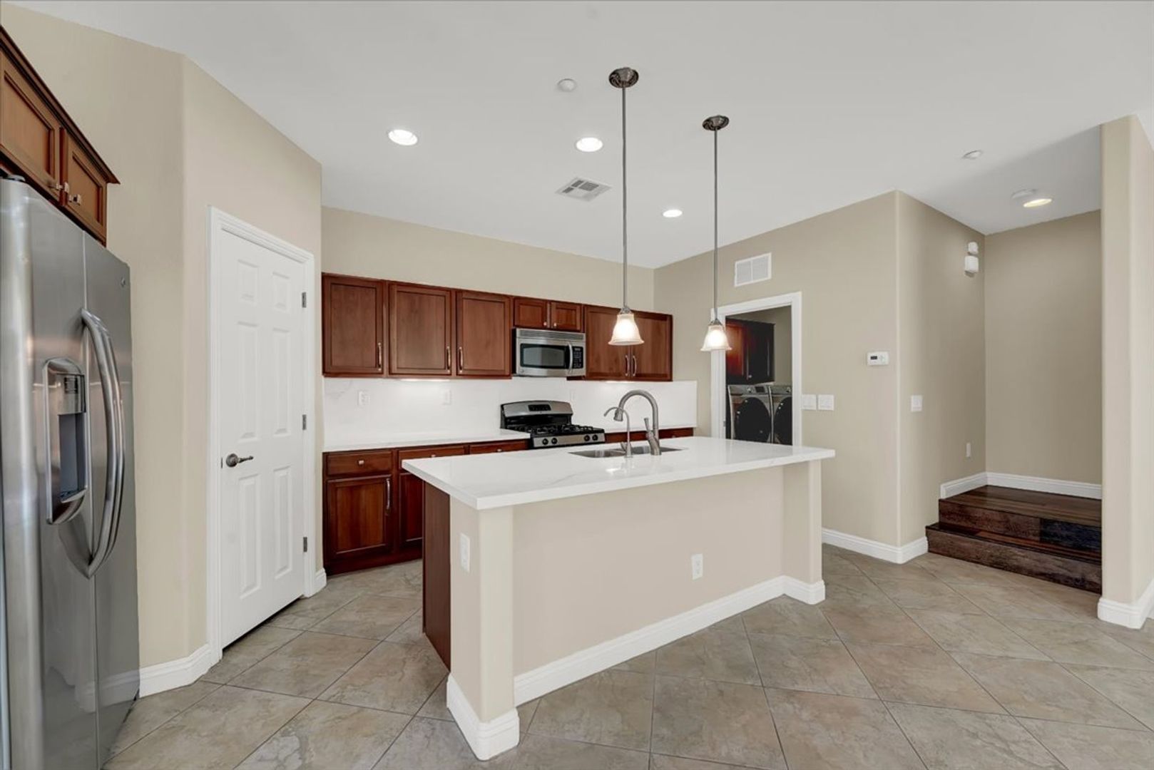 Henderson Townhome: 2076 Danzinger Pl.