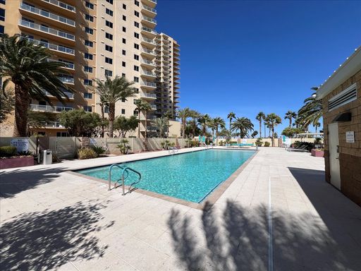 High Rise Condo in One Las Vegas- 4 bedrooms, 3.5 Baths- 2872 Sq. Feet – photo 1