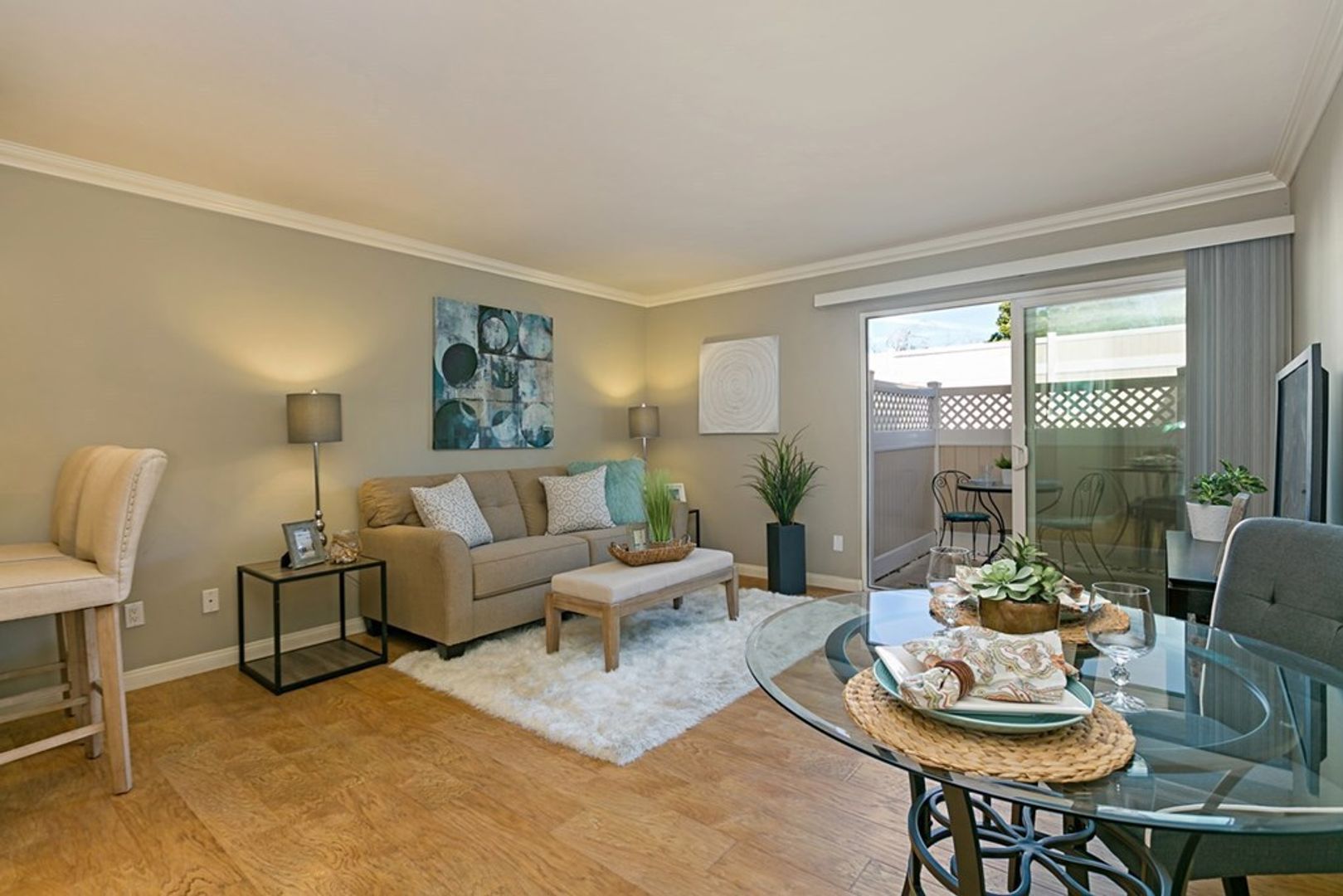 San Diego Condo: 3993 Jewell St Unit 5B