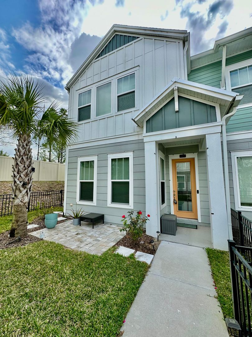 Jacksonville Townhome: 11477 Surfline Ct
