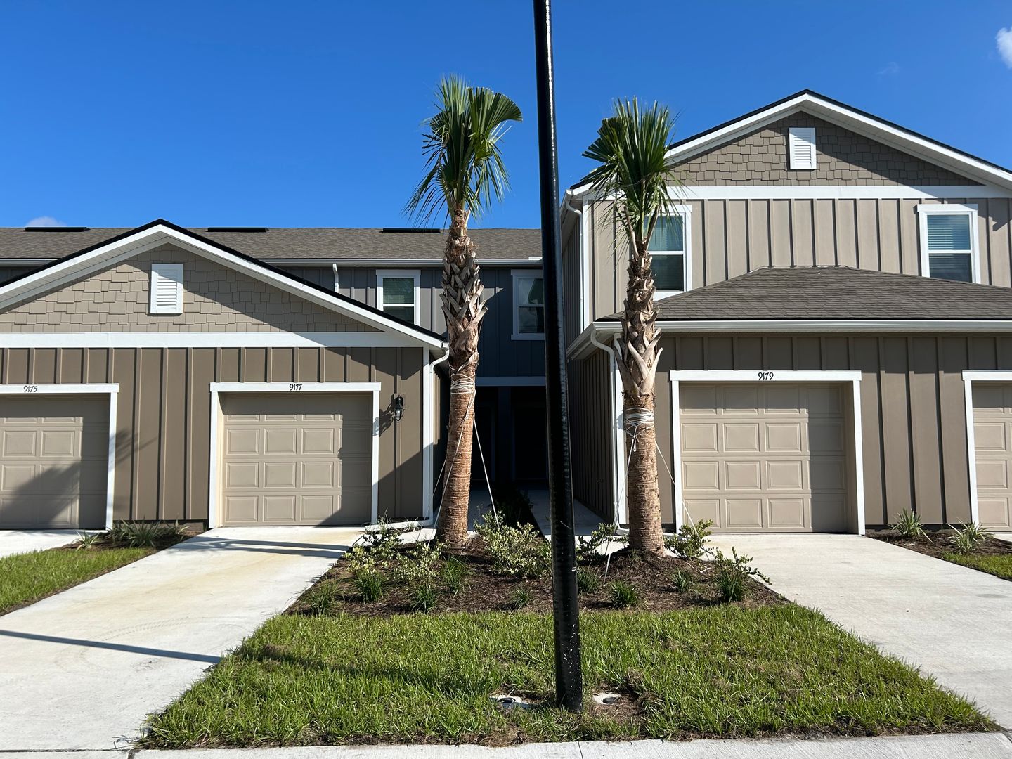 Jacksonville House: 9177 Stony Brook Rd