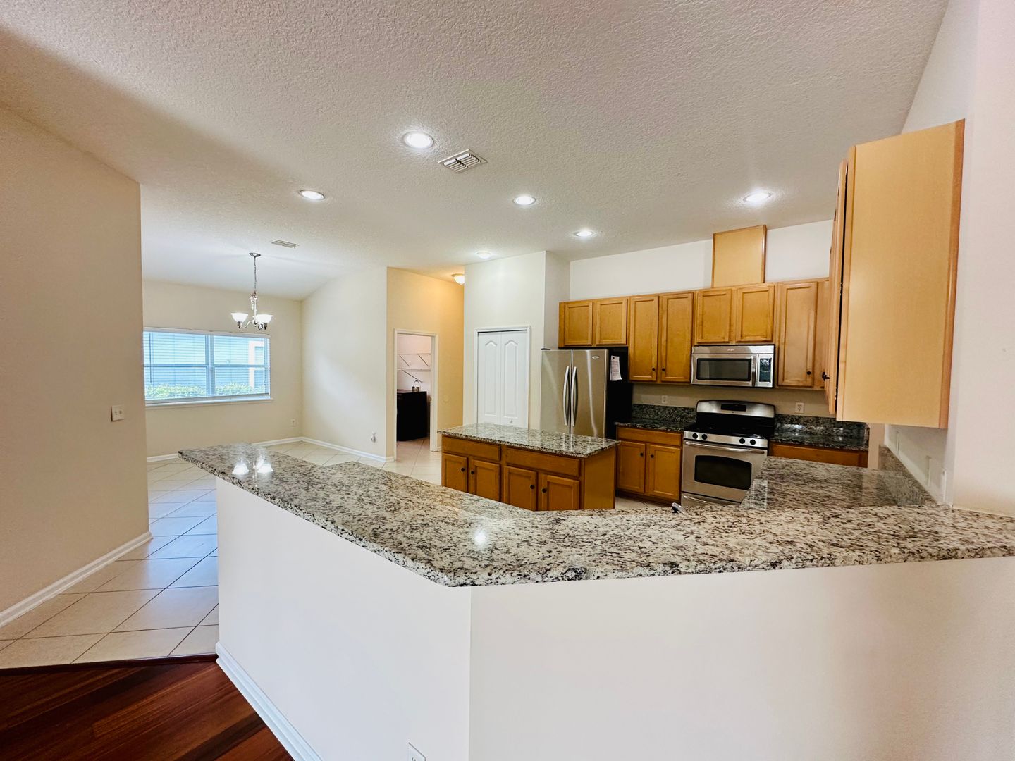 Jacksonville House: 5868 Brush Hollow Rd