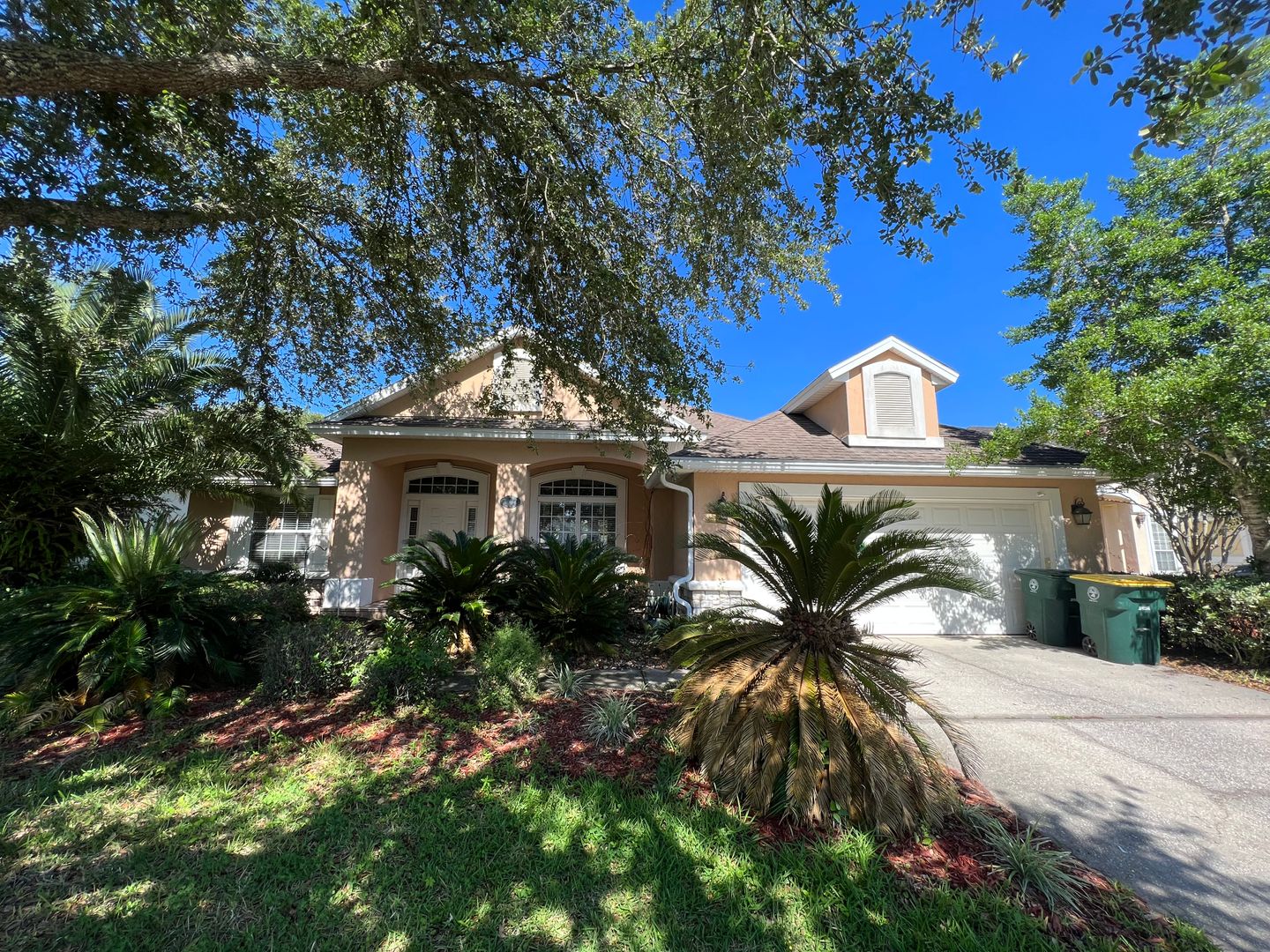 Jacksonville House: 4632 Shiloh Mill Blvd