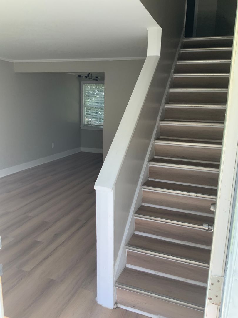 Kingsport Apartment: 1535 Fort Henry Drive