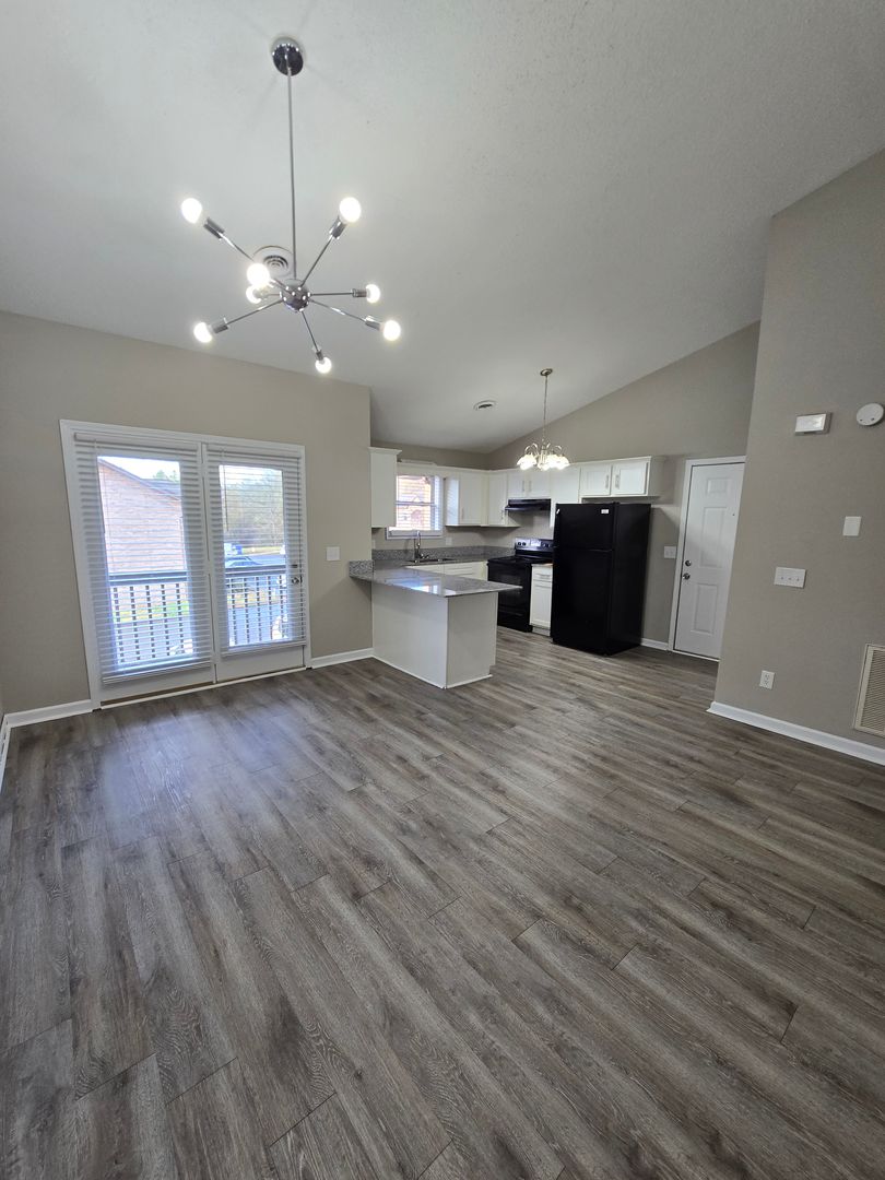 Kingsport Apartment: 900 Cooks Valley Road