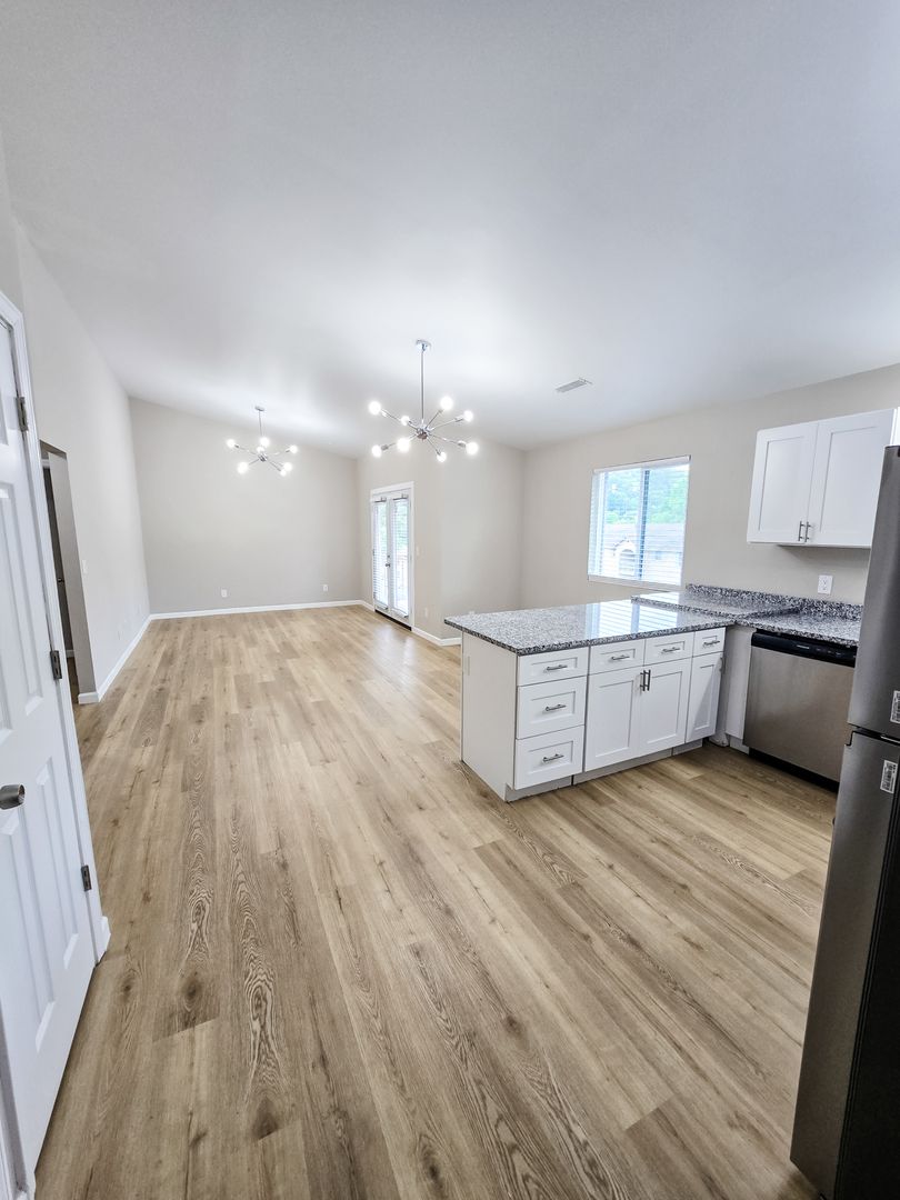 Kingsport Apartment: 900 Cooks Valley Road
