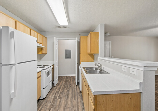 Amazing 3br2b Apartments for Move in!'s Image