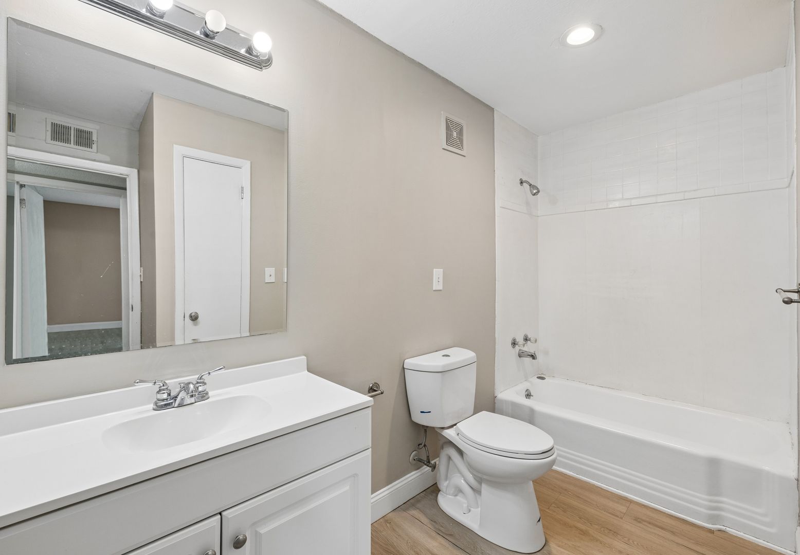 Apartment Image 3