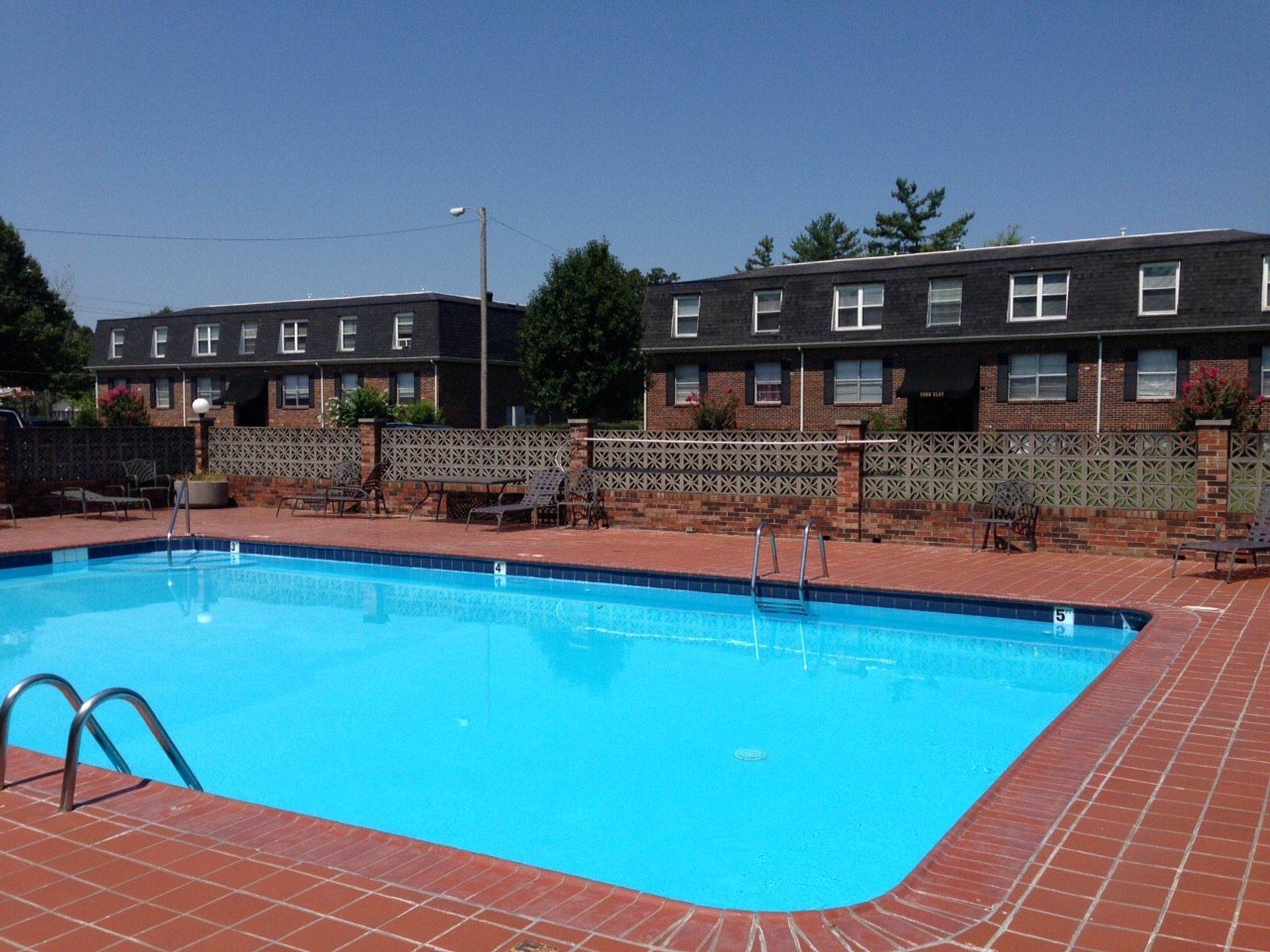 Paducah Apartment: 2967 Harrison Street