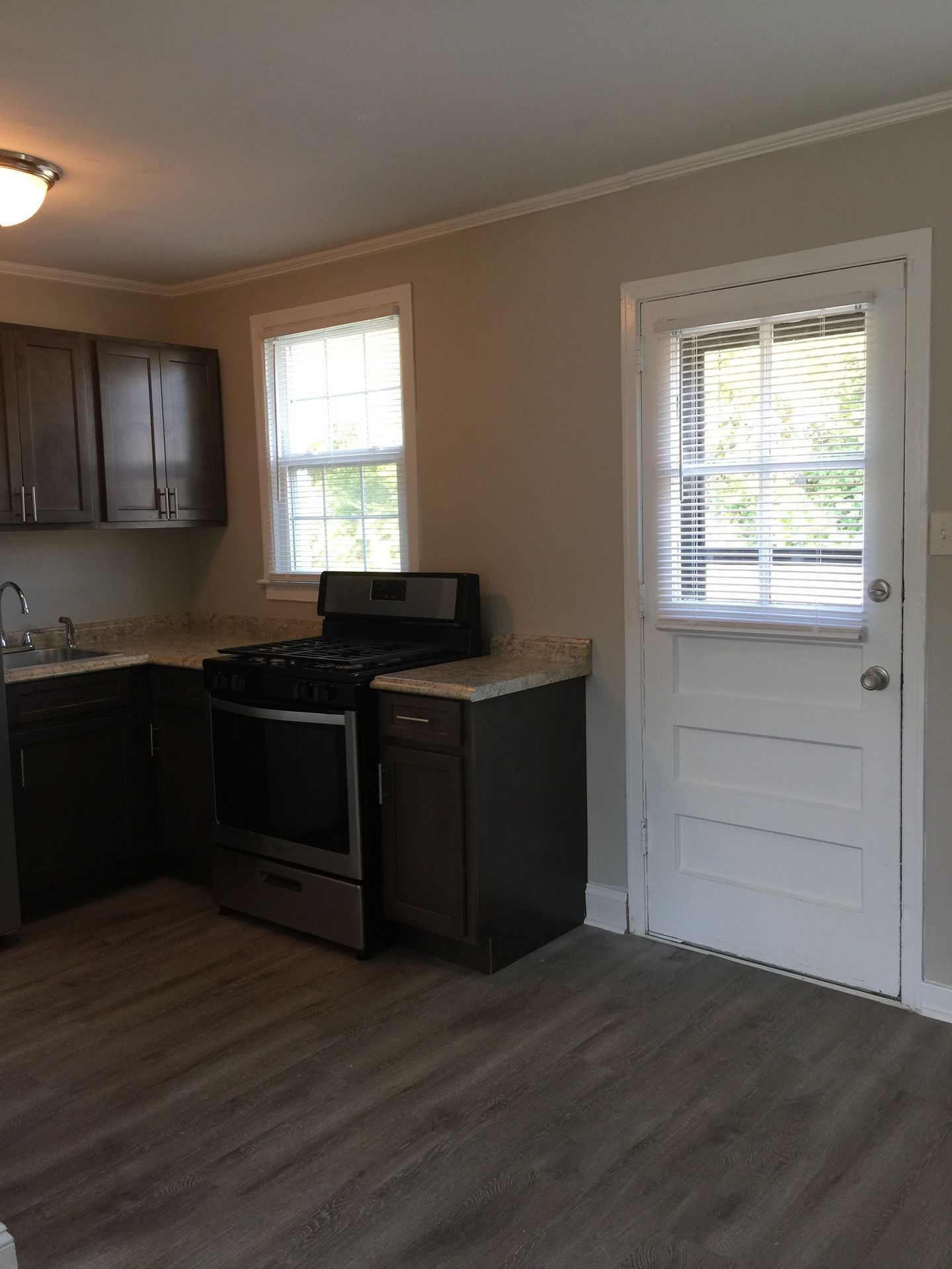 Lone Oak Villas 11 of 12