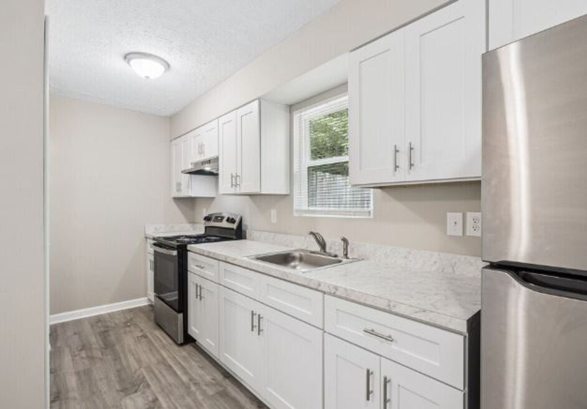 Louisville Apartment: 6817 Brooklawn Drive