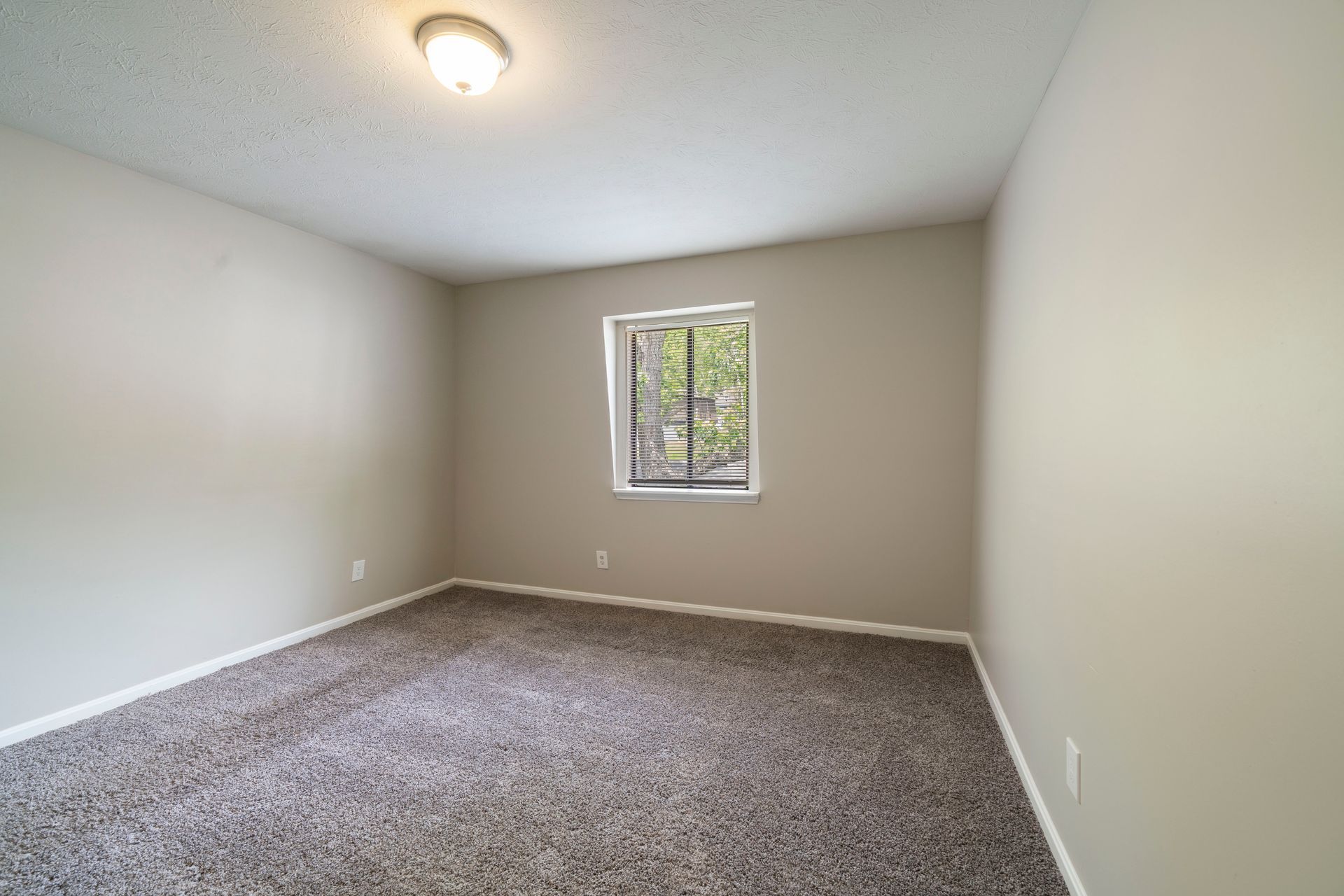 Parkwood Place 6 of 12