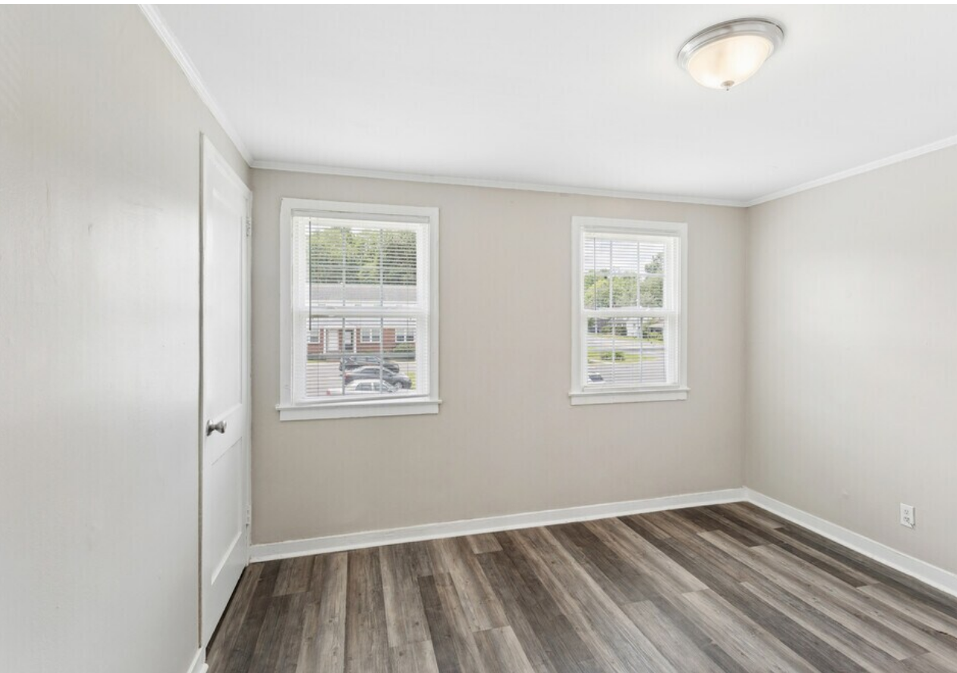 Lone Oak Villas 3 of 12