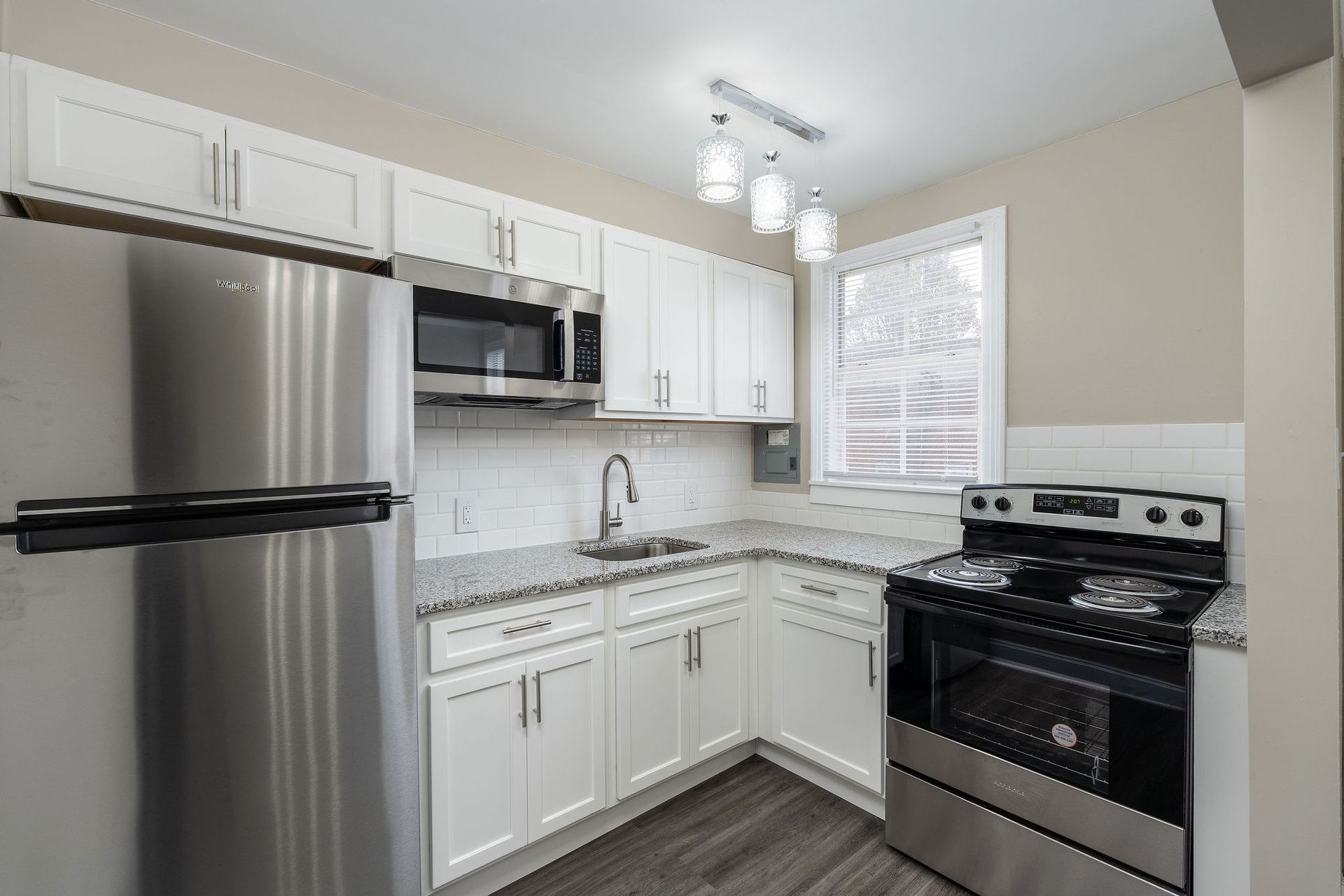 Kingsport Apartment: 1535 Fort Henry Drive