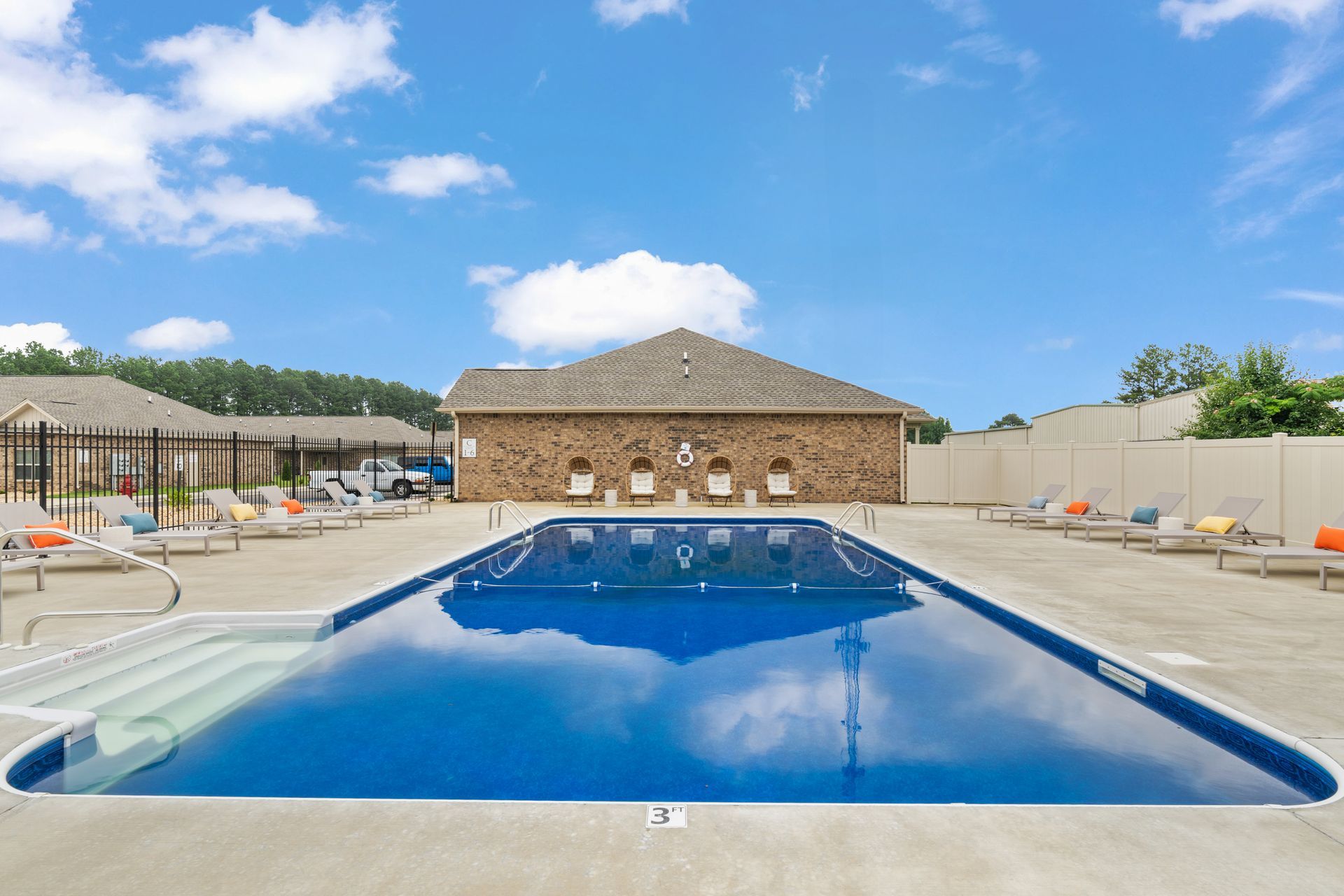 Pool at Autumn Falls (2 of 3)