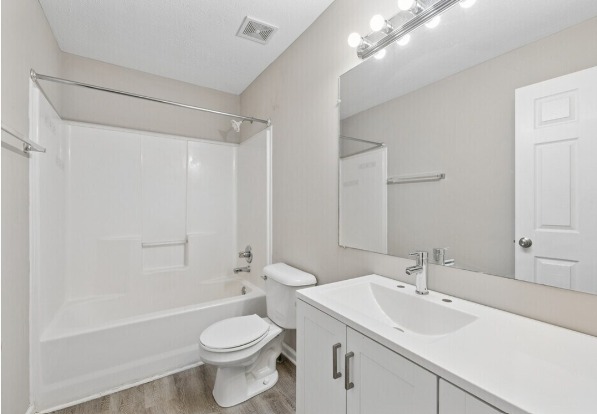 Apartment Image 3