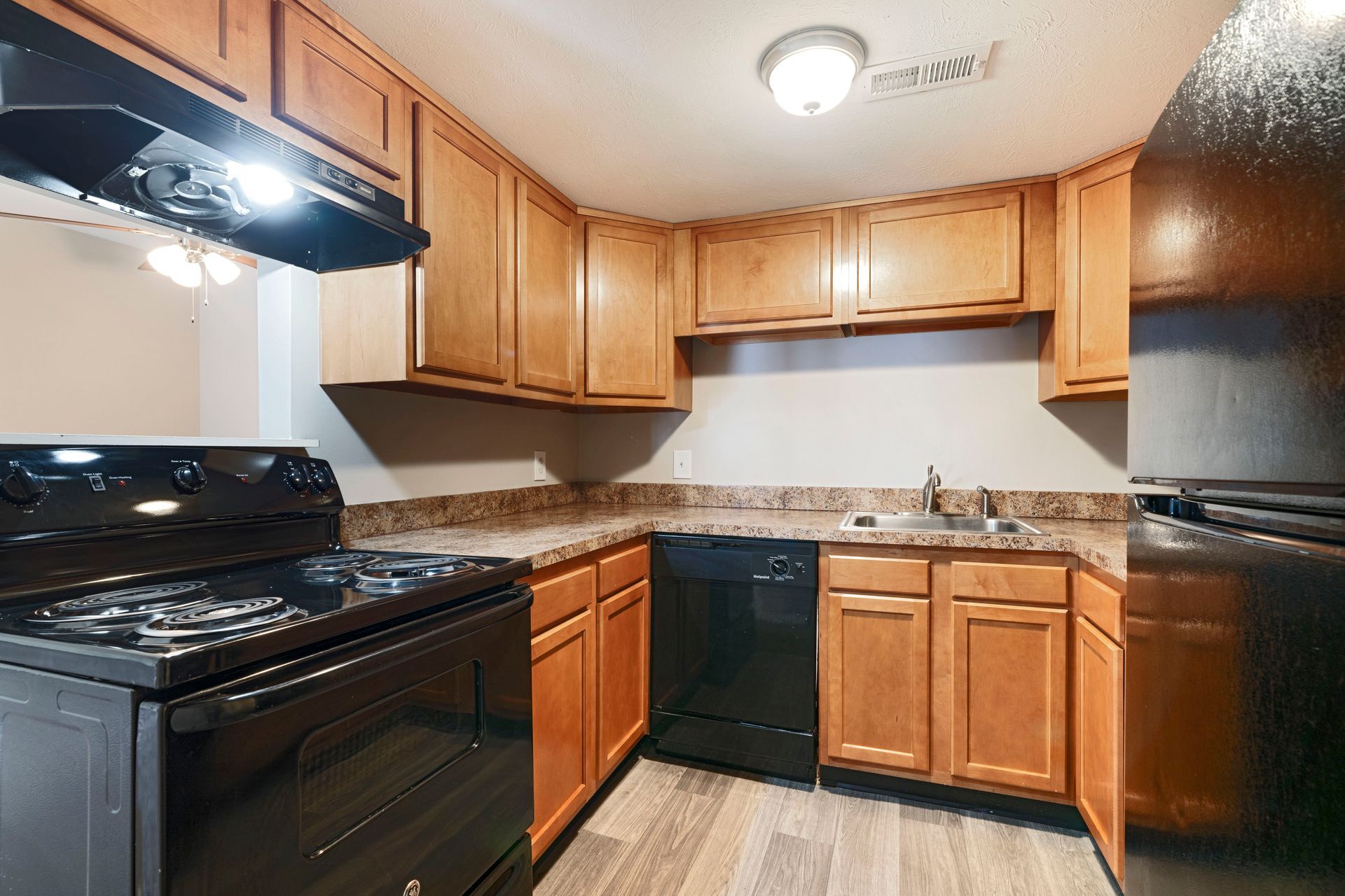 Louisville Apartment: 6817 Brooklawn Drive