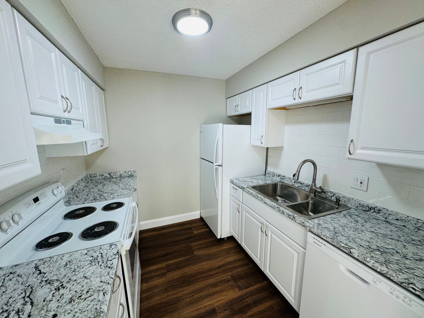 Knoxville Apartment: 5700 Pleasant Ridge Rd.