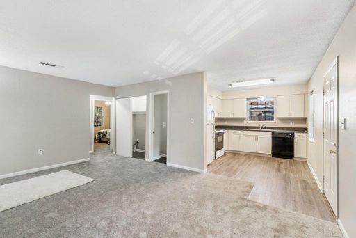 Bradford Apartments 2 bed 2 bath – photo 1