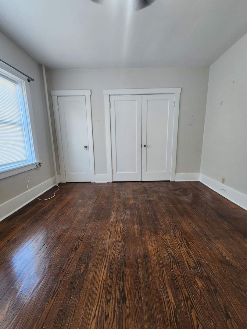 Rochester Apartment: 345 Alexander St.