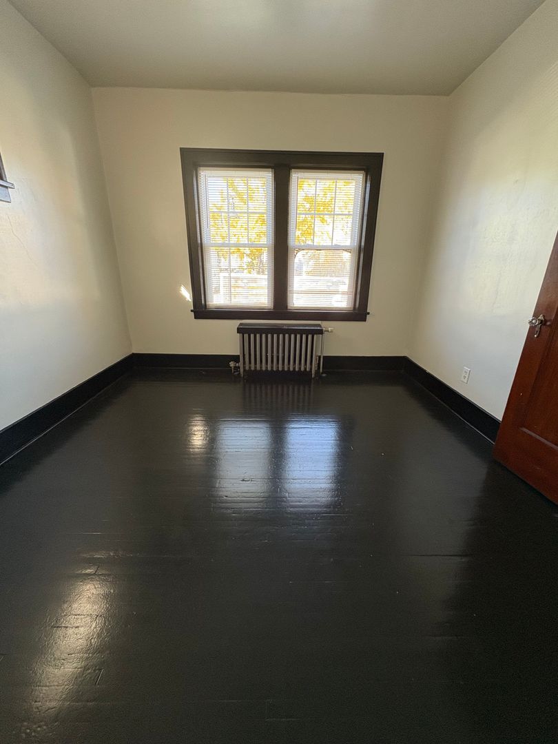 Rochester Apartment: 401 Ridgeway Ave.