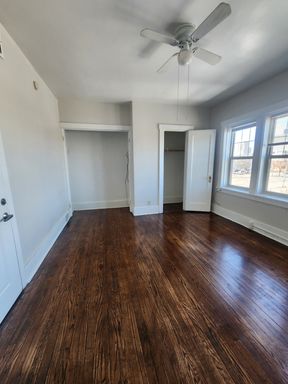 Studio Apartment, 3rd Floor! – photo 1